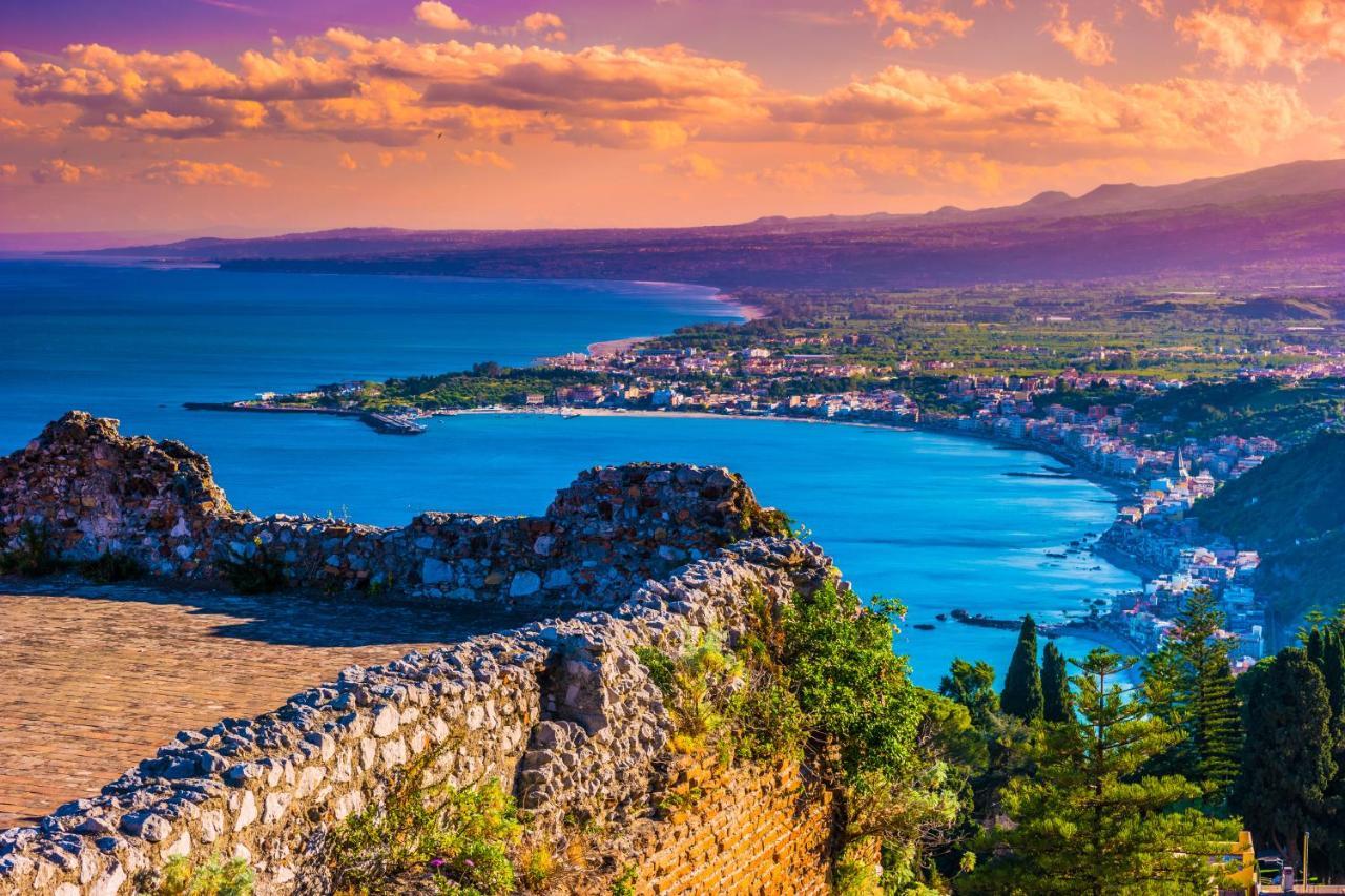 La Casa Di Stefe Appartement Giardini-Naxos Buitenkant foto