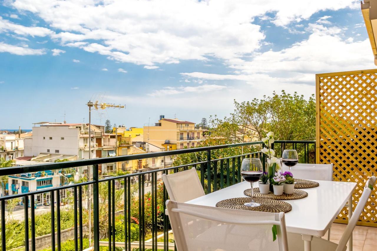 La Casa Di Stefe Appartement Giardini-Naxos Buitenkant foto
