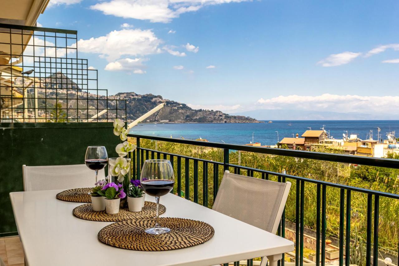 La Casa Di Stefe Appartement Giardini-Naxos Buitenkant foto